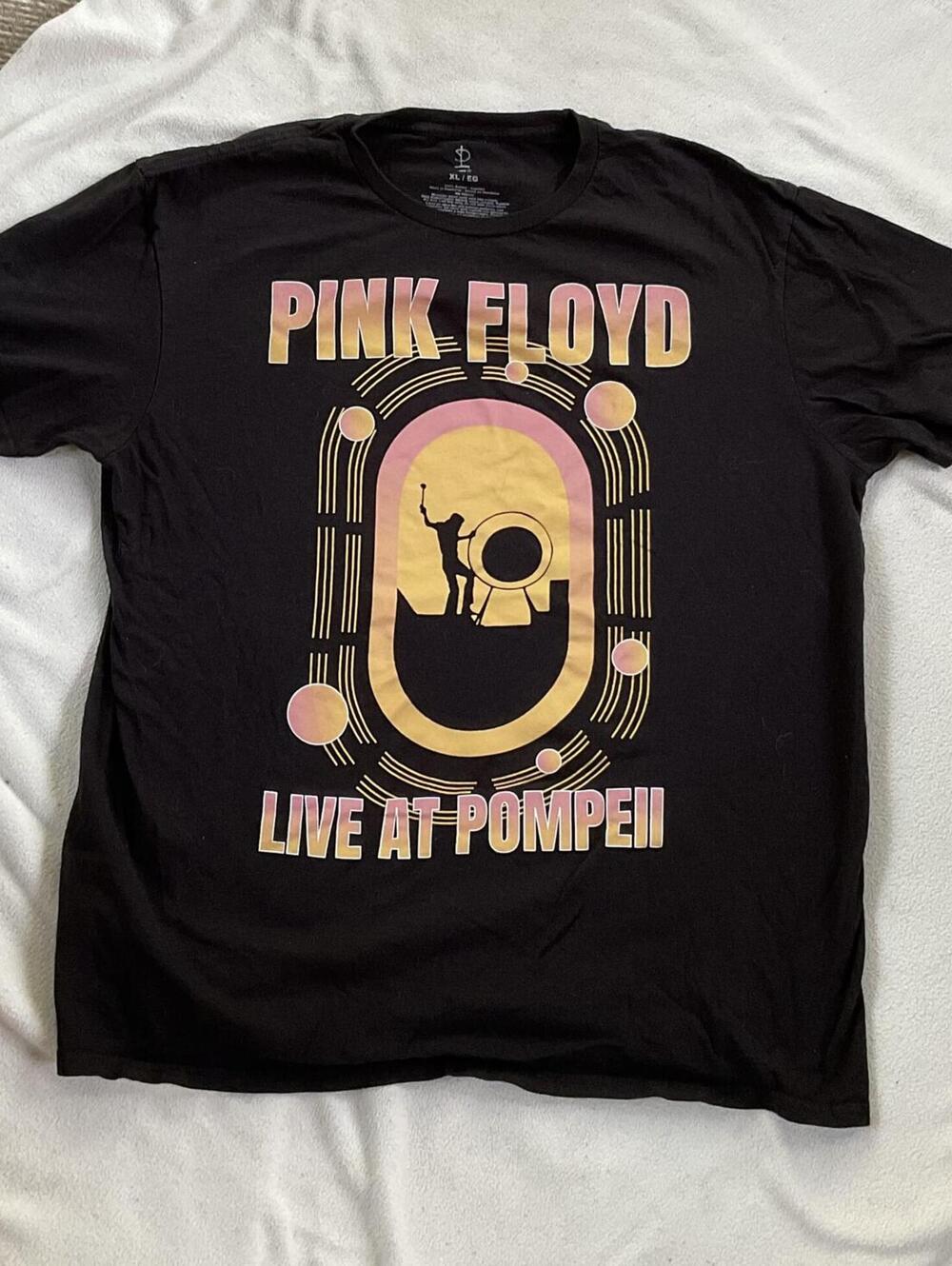 Pink Floyd Live at Pompeii Black Graphic T-Shirt XL